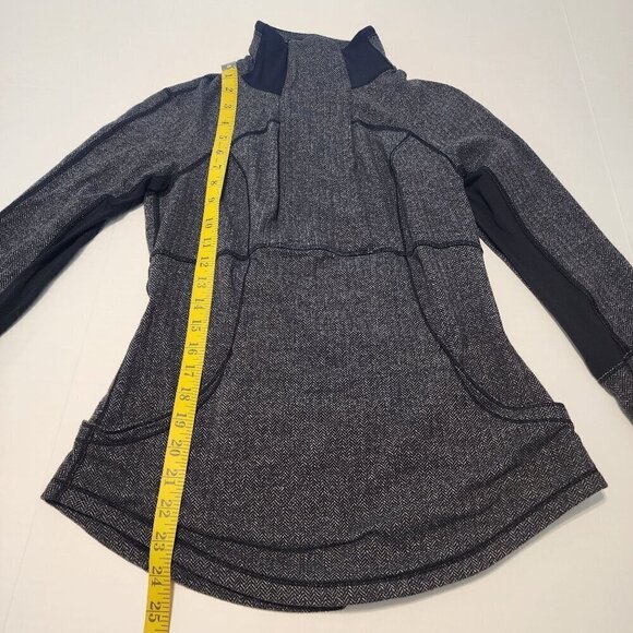 Lululemon Base Runner Herringbone jacket sz 6 Half zip back pocket Rulu fabric - Picture 11 of 14